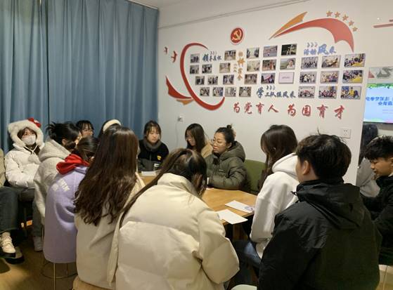 图示, 示意图
中度可信度描述已自动生成:ver1